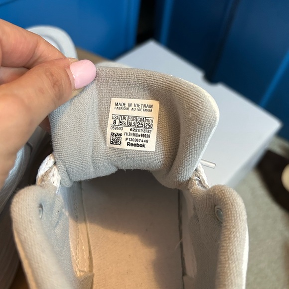 Reebok White High-Top Sneakers - Picture 5 of 6